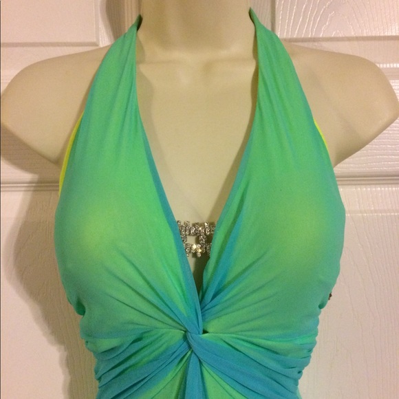 Caché exquisite formal maxi gown size - 0. - Picture 2 of 8